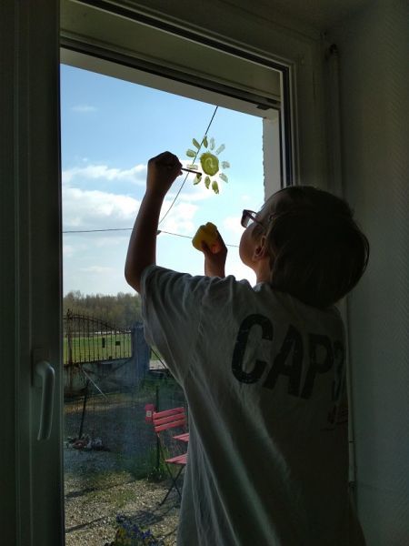 PEINTURE_SUR_VITRE_2